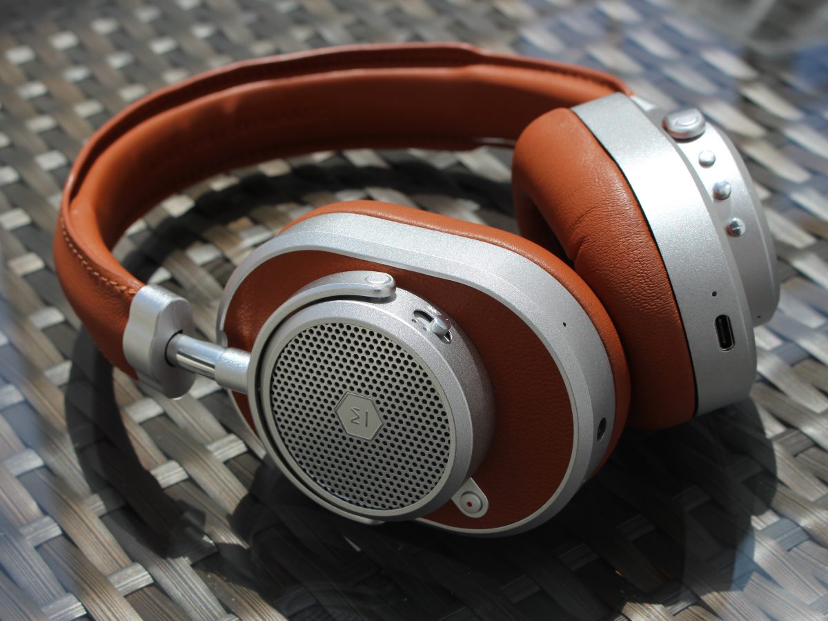 Master & Dynamic MW65 Wireless Headphones Review
